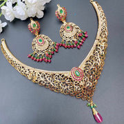 INTRICATELY CARVED NECKLACE SET