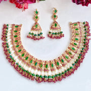 JADAU NECKLACE SET GOLD ACCENTUATED WITH EMERALDS