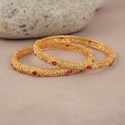 SLEEK RUBY BANGLE SET