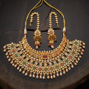 Kundan Stones Necklace Set